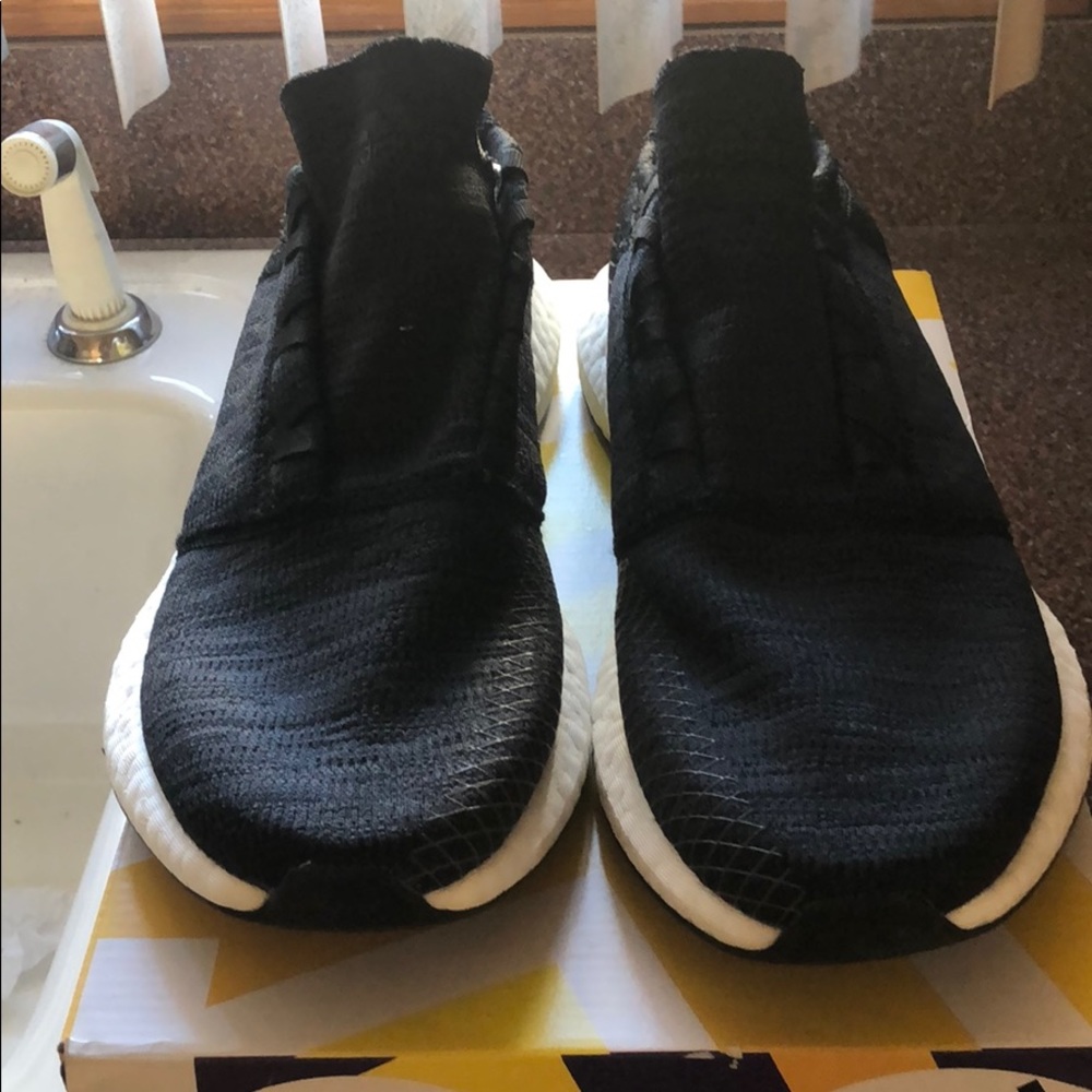 Adidas PureBOOST GO